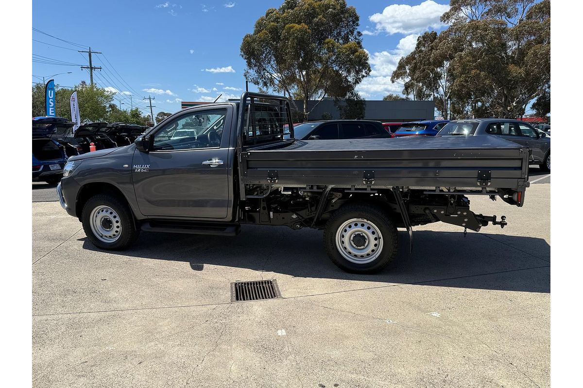 2017 Toyota Hilux SR GUN126R 4X4