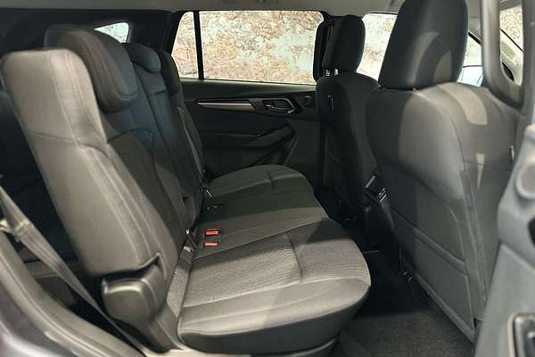 2025 Isuzu MU-X LS-U