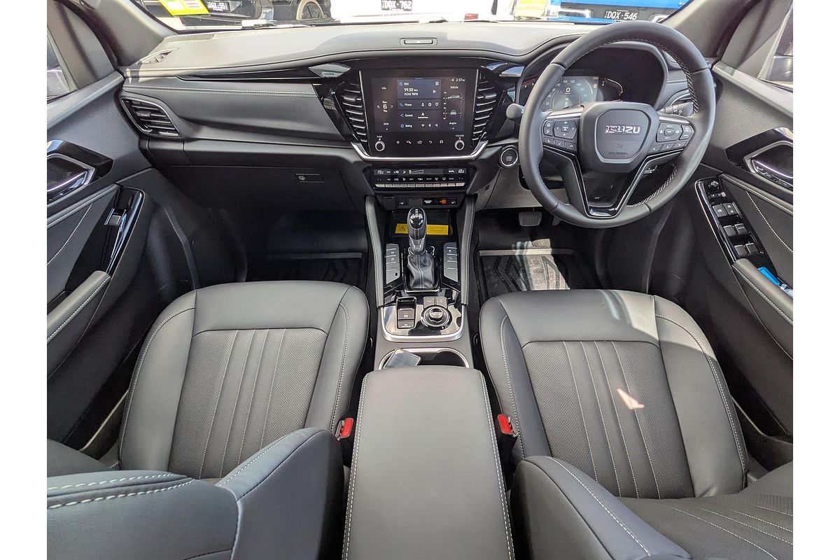 2025 Isuzu MU-X LS-T