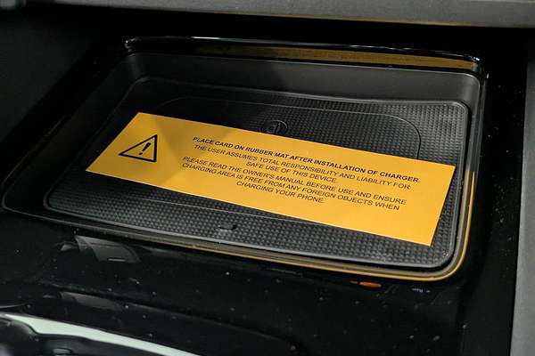 2025 Isuzu MU-X LS-T