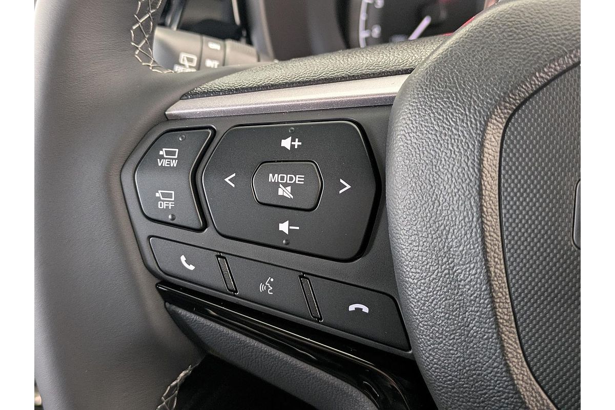 2025 Isuzu MU-X LS-T