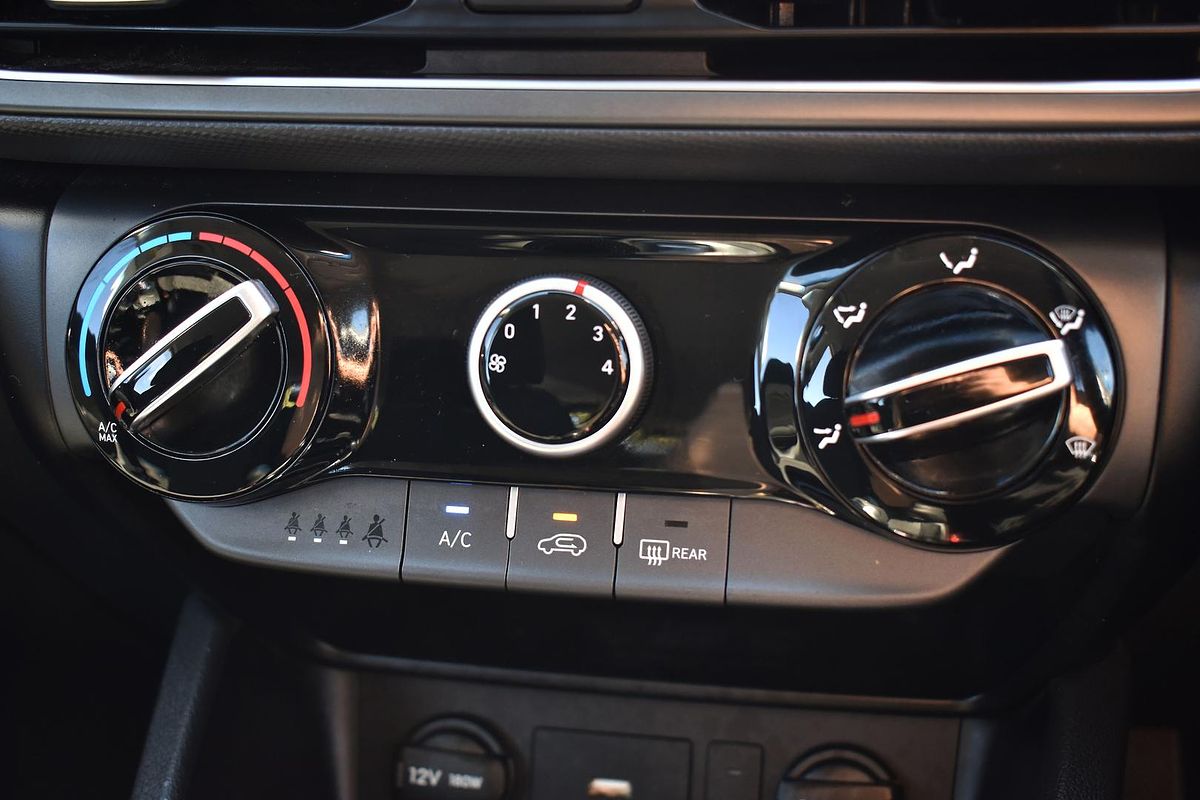 2021 Hyundai Kona OS.V4