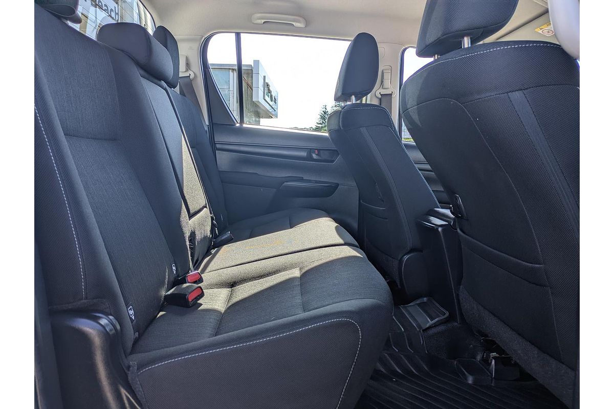 2021 Toyota Hilux SR GUN126R 4X4