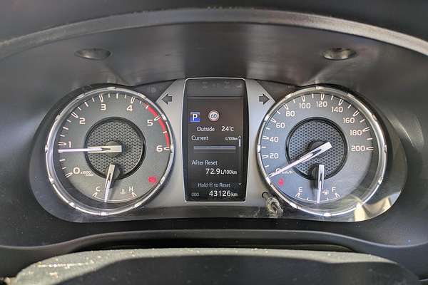 2021 Toyota Hilux SR GUN126R 4X4