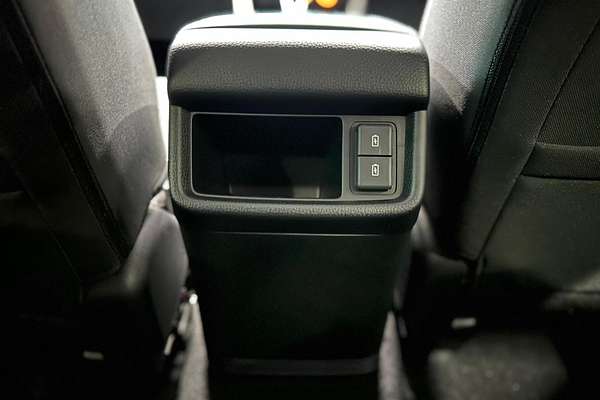 2025 Isuzu MU-X LS-U