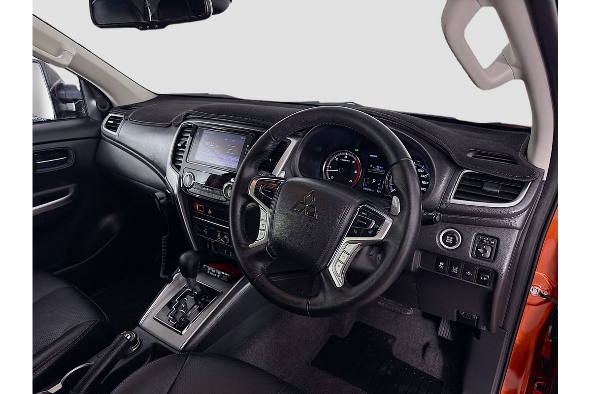 2022 Mitsubishi Triton GSR MR 4X4