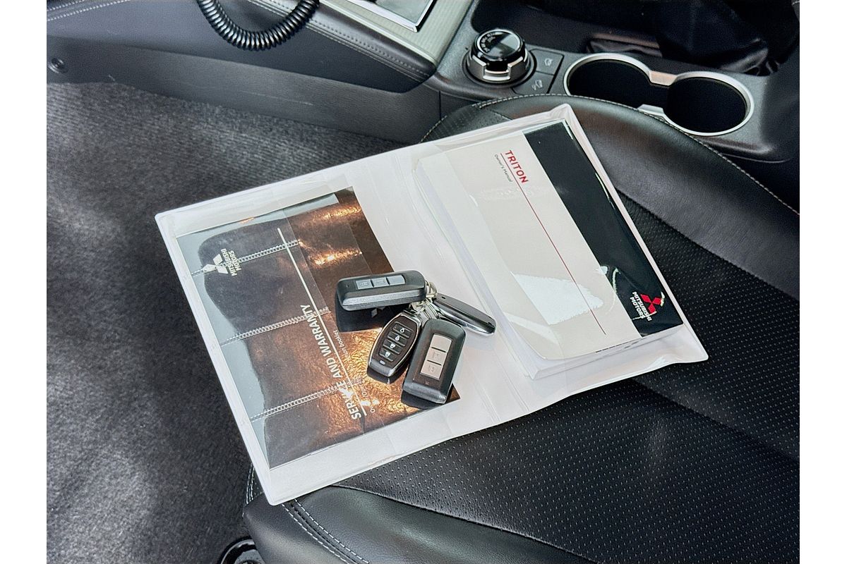 2022 Mitsubishi Triton GSR MR 4X4