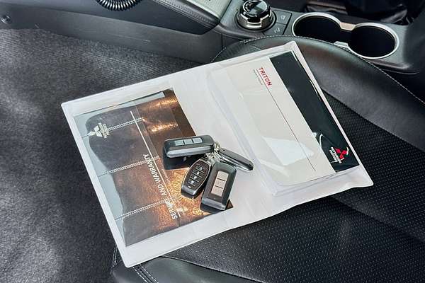 2022 Mitsubishi Triton GSR MR 4X4