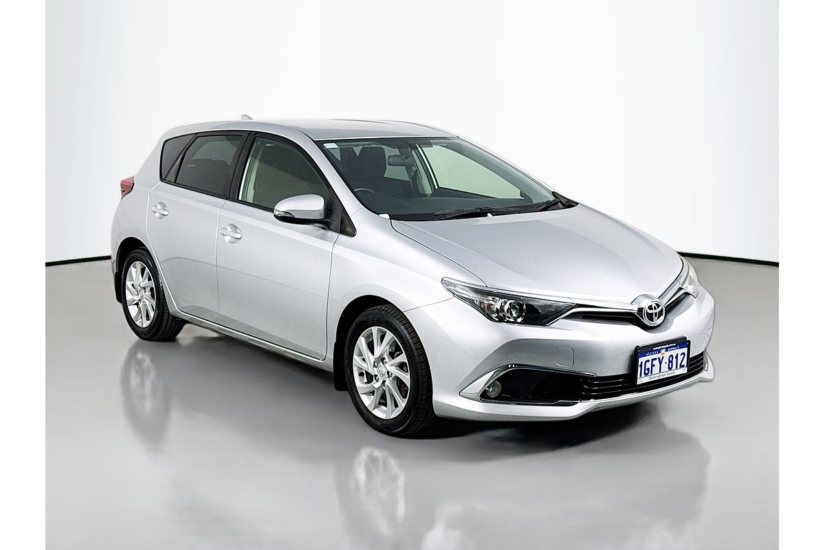 2017 Toyota Corolla Ascent Sport ZRE182R