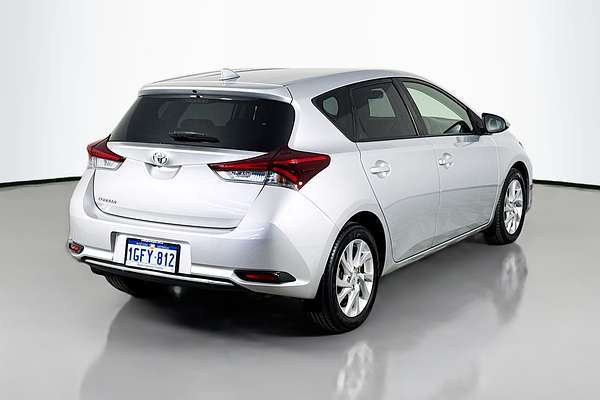 2017 Toyota Corolla Ascent Sport ZRE182R