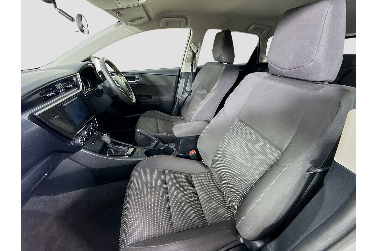 2017 Toyota Corolla Ascent Sport ZRE182R