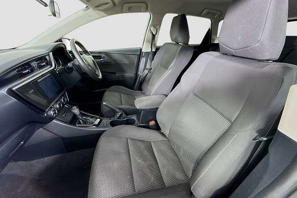 2017 Toyota Corolla Ascent Sport ZRE182R