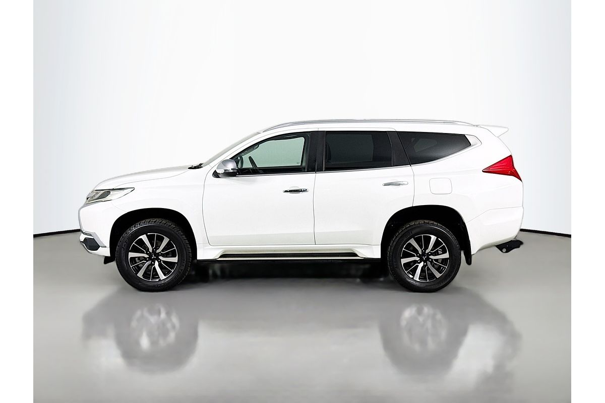 2017 Mitsubishi Pajero Sport GLS QE