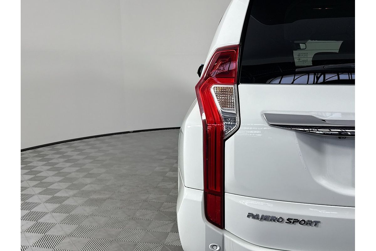 2017 Mitsubishi Pajero Sport GLS QE