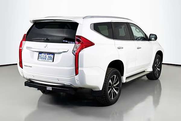 2017 Mitsubishi Pajero Sport GLS QE