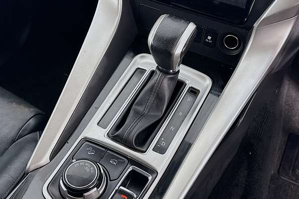 2017 Mitsubishi Pajero Sport GLS QE