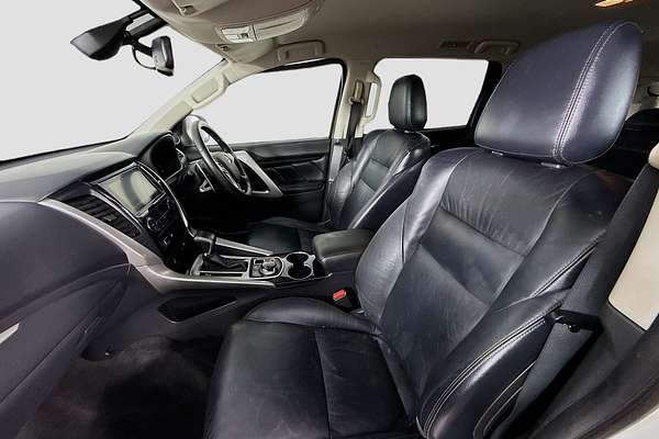 2017 Mitsubishi Pajero Sport GLS QE