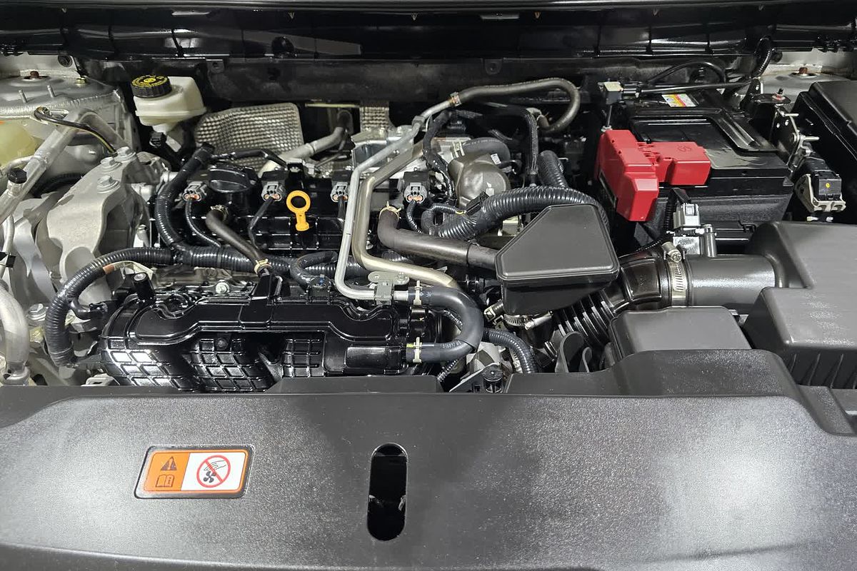 2023 Mitsubishi Outlander ES ZM