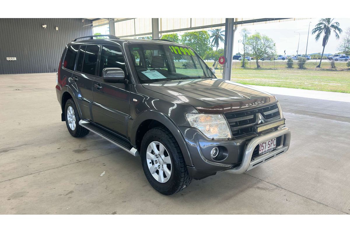 2012 Mitsubishi Pajero ACTiV NW