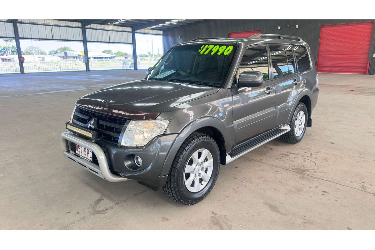 2012 Mitsubishi Pajero ACTiV NW