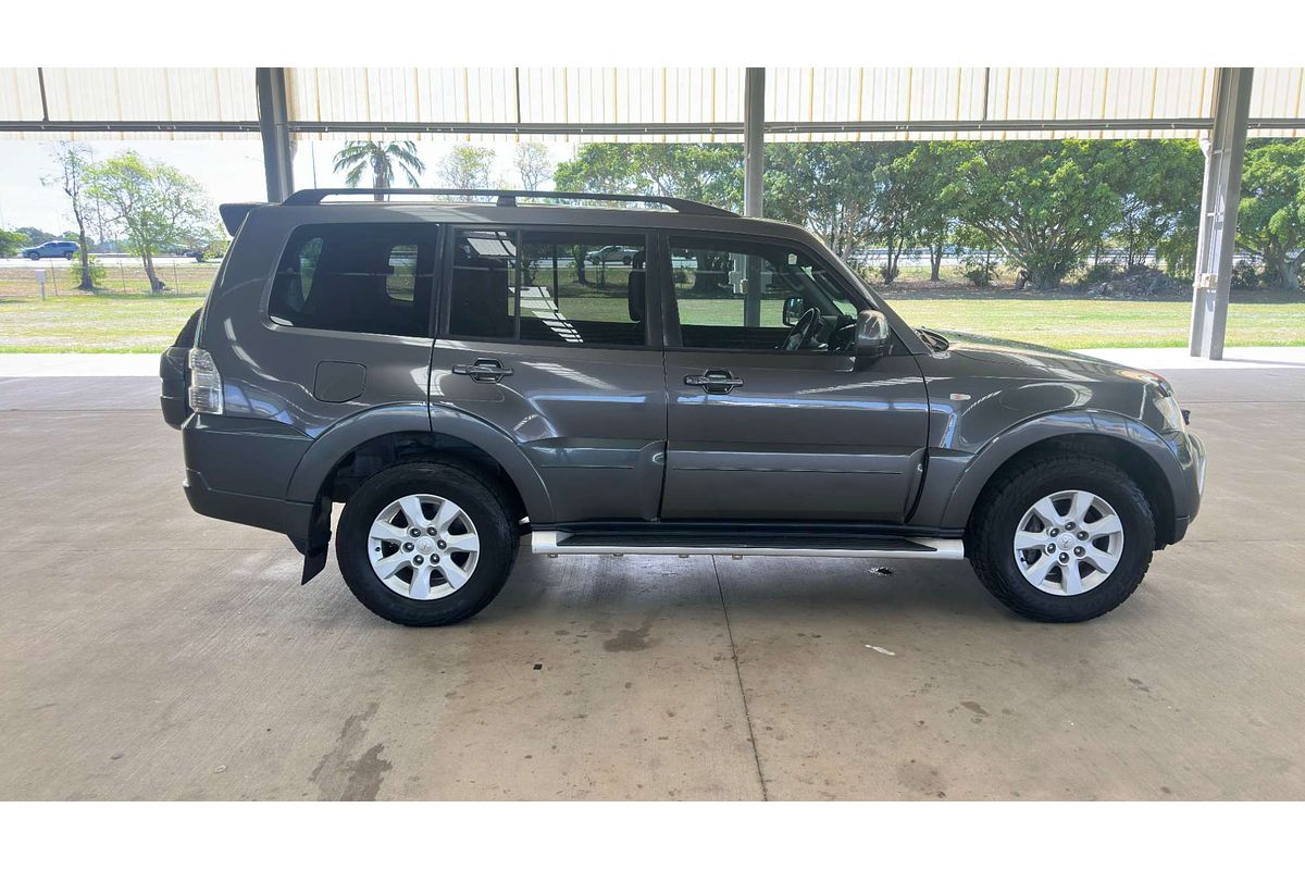 2012 Mitsubishi Pajero ACTiV NW