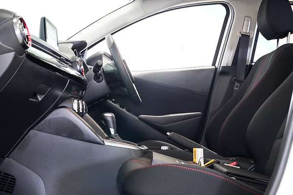 2025 Mazda 2 G15 Evolve DJ Series