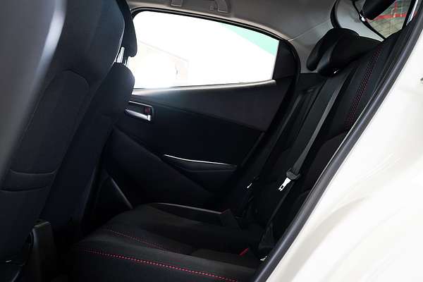 2025 Mazda 2 G15 Evolve DJ Series