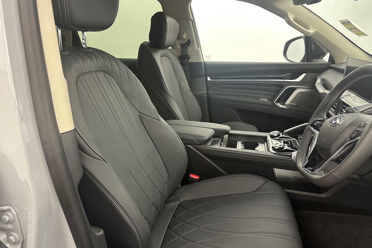 2025 LDV D90 Executive SV9A