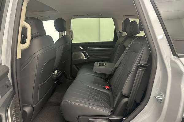 2025 LDV D90 Executive SV9A