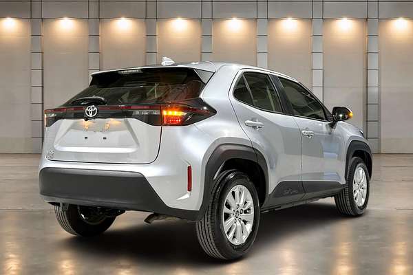 2023 Toyota Yaris Cross GX MXPB10R