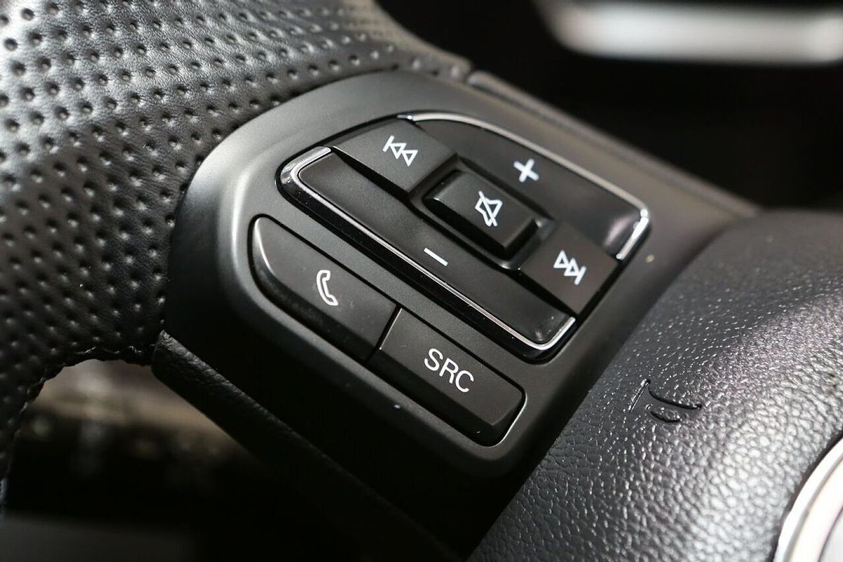 2024 MG ZS Excite AZS1