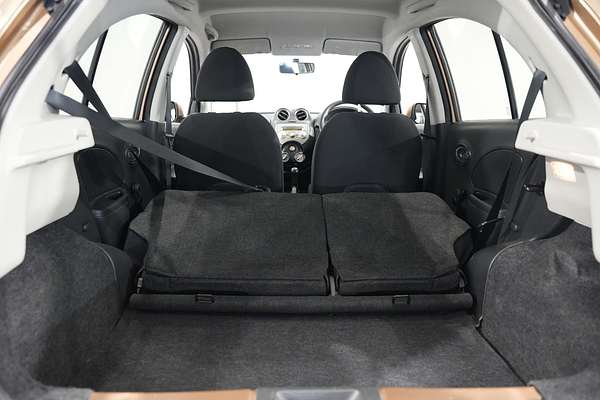 2010 Nissan Micra ST K13