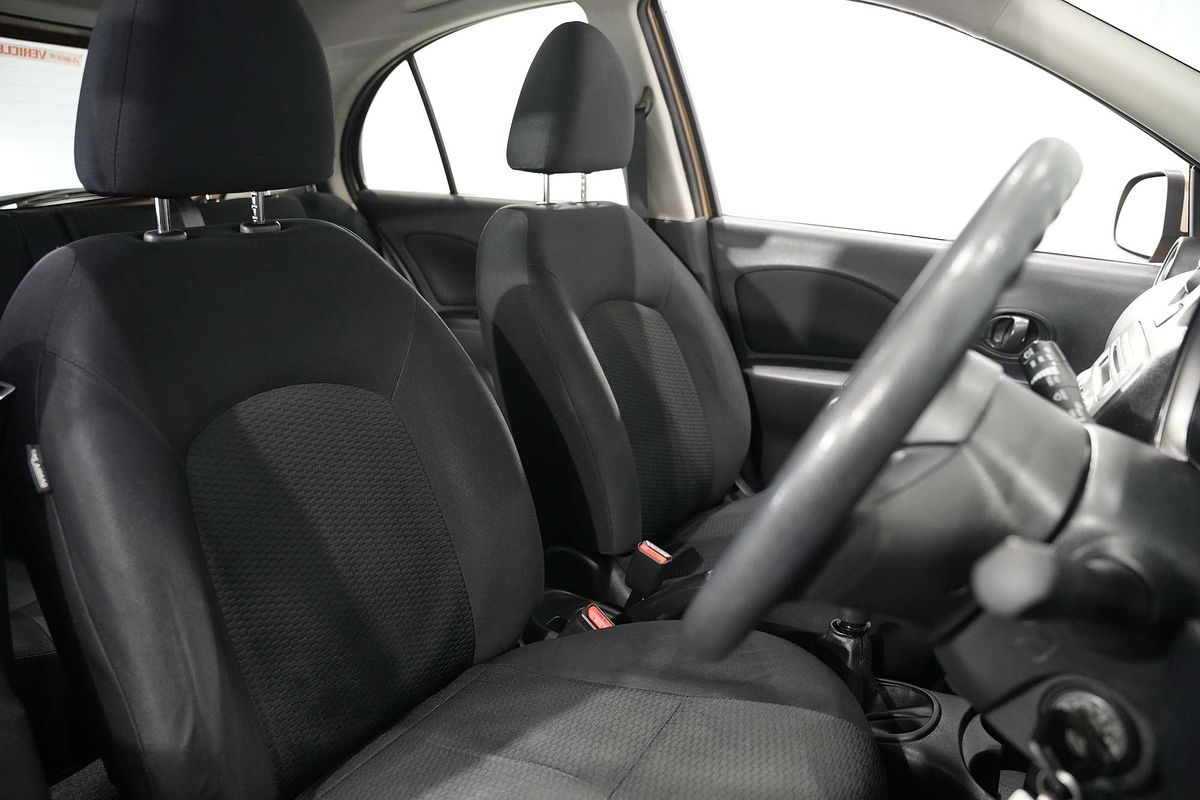 2010 Nissan Micra ST K13