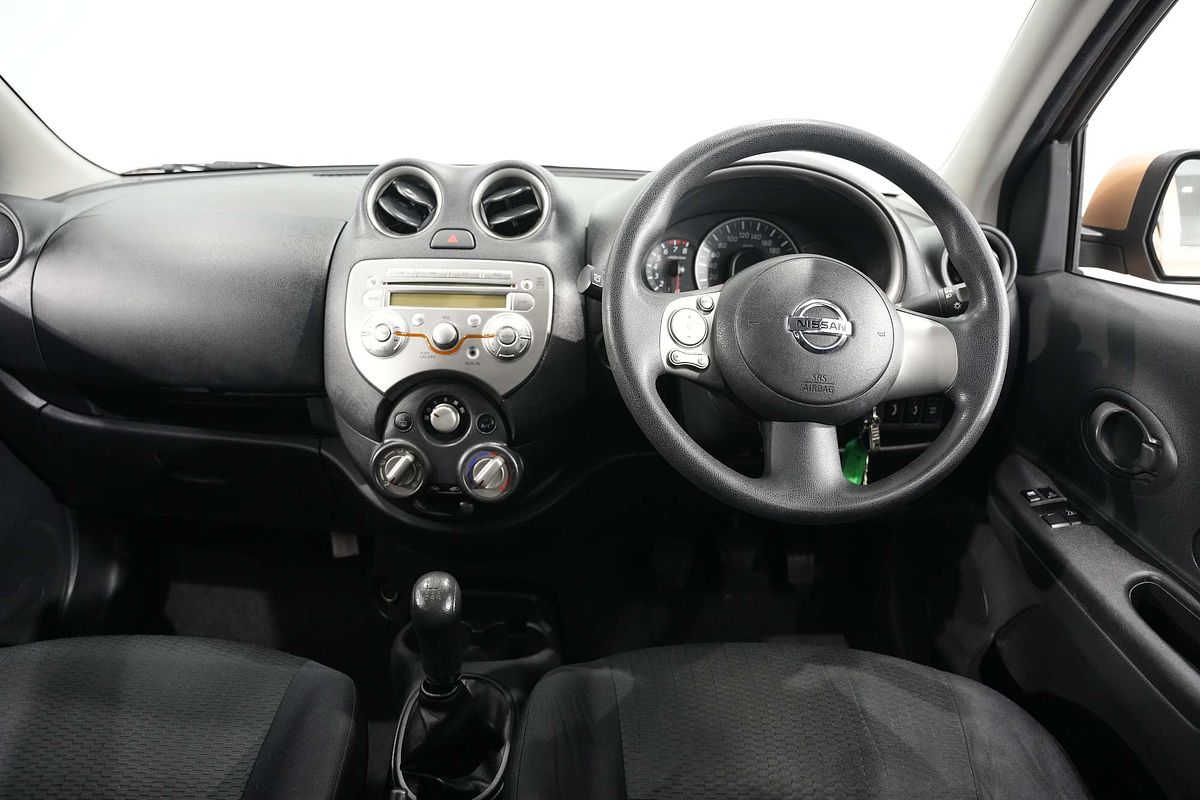 2010 Nissan Micra ST K13