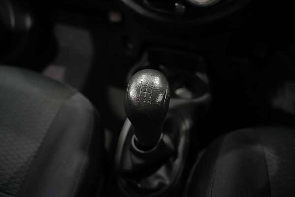 2010 Nissan Micra ST K13