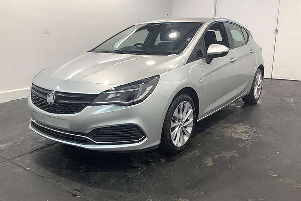 2018 Holden Astra R+ BK