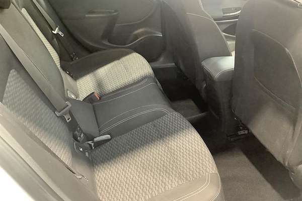 2018 Holden Astra R+ BK