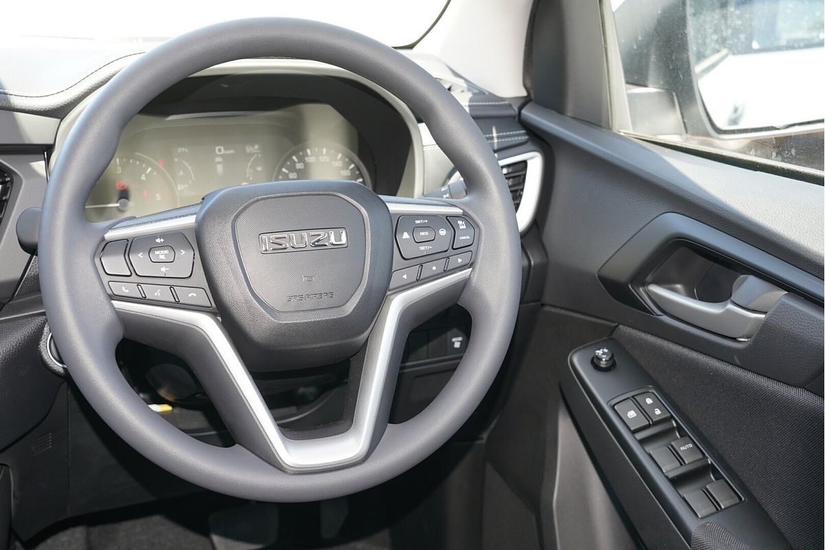 2025 Isuzu MU-X LS-M