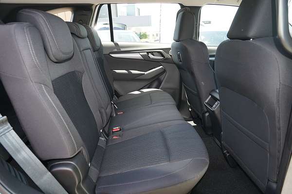 2025 Isuzu MU-X LS-M