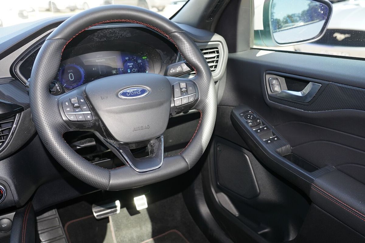 2022 Ford Escape ST-Line PHEV ZH