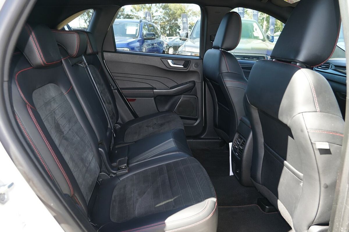 2022 Ford Escape ST-Line PHEV ZH