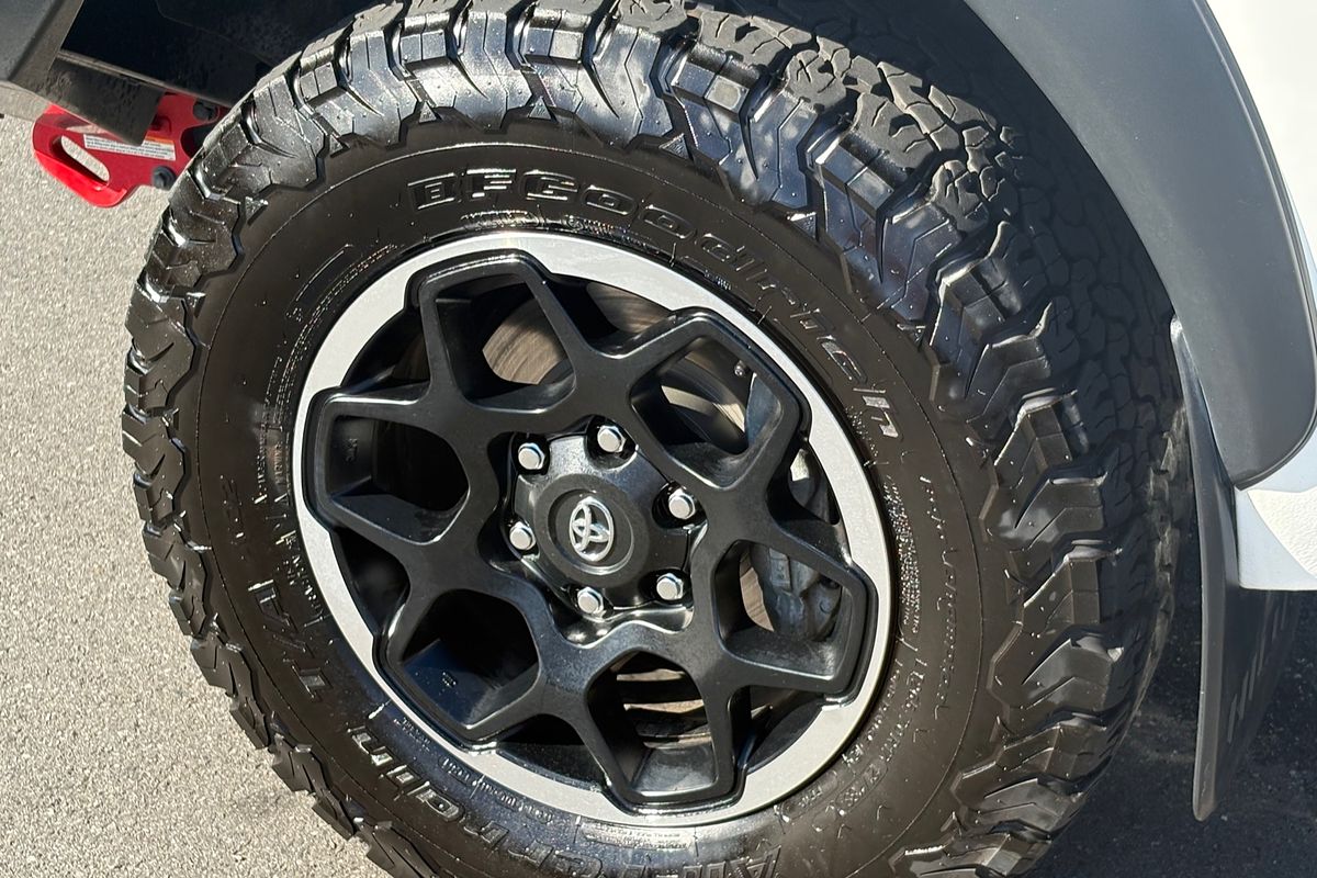 2019 Toyota Hilux Rugged X GUN126R 4X4