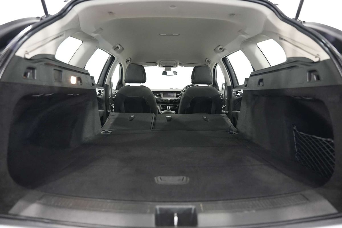 2020 Holden Commodore LT ZB