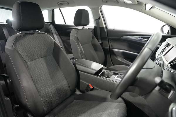 2020 Holden Commodore LT ZB