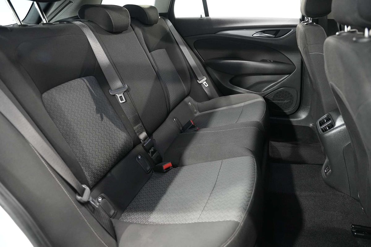 2020 Holden Commodore LT ZB