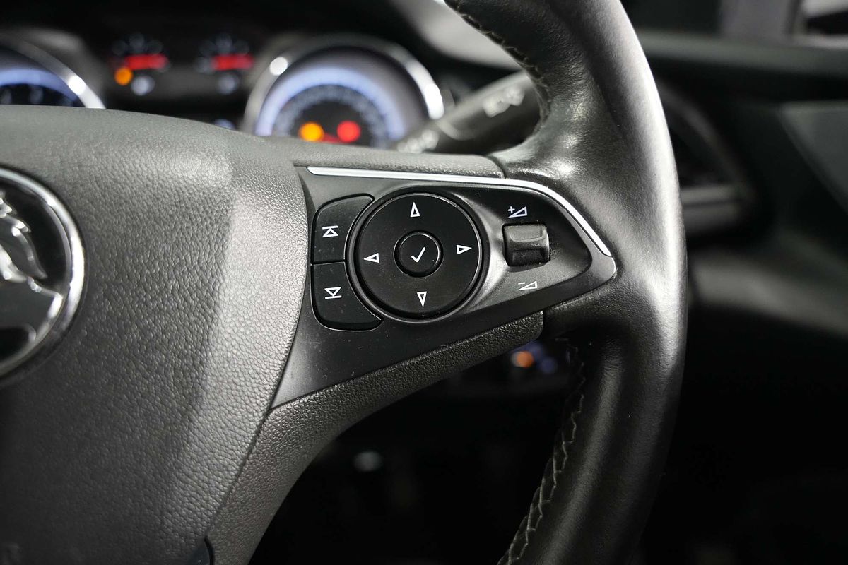 2020 Holden Commodore LT ZB