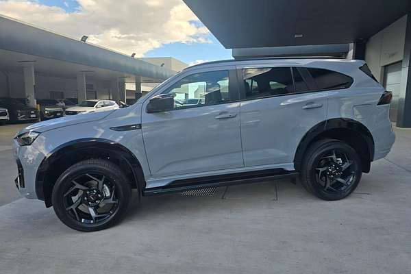 2025 Isuzu MU-X X-TERRAIN