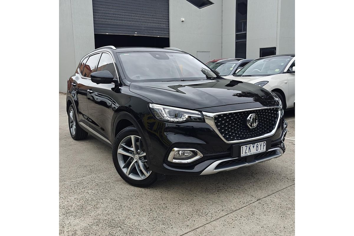 2022 MG HS Essence SAS23