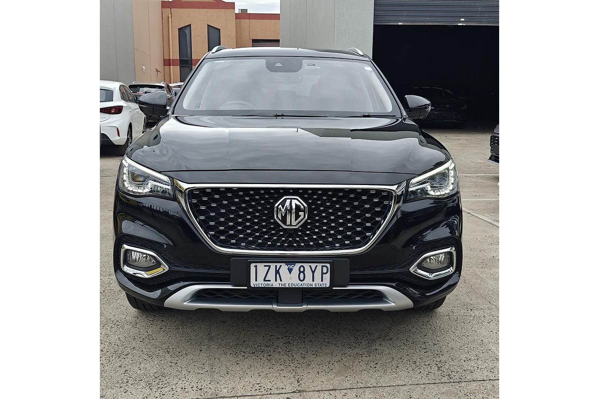 2022 MG HS Essence SAS23