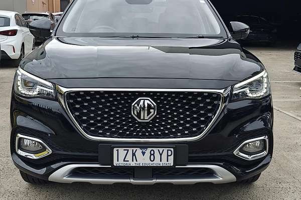2022 MG HS Essence SAS23